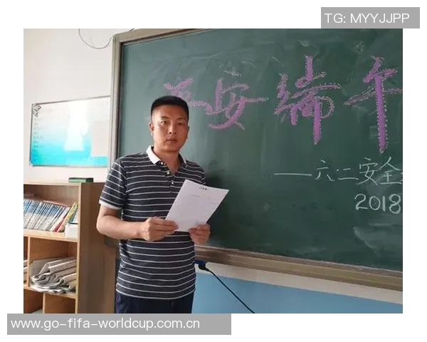 重庆足球队的华丽转身洲际杯之路上的奋斗与希望 重庆足球队的华丽转身洲际杯之路上的奋斗与希望
